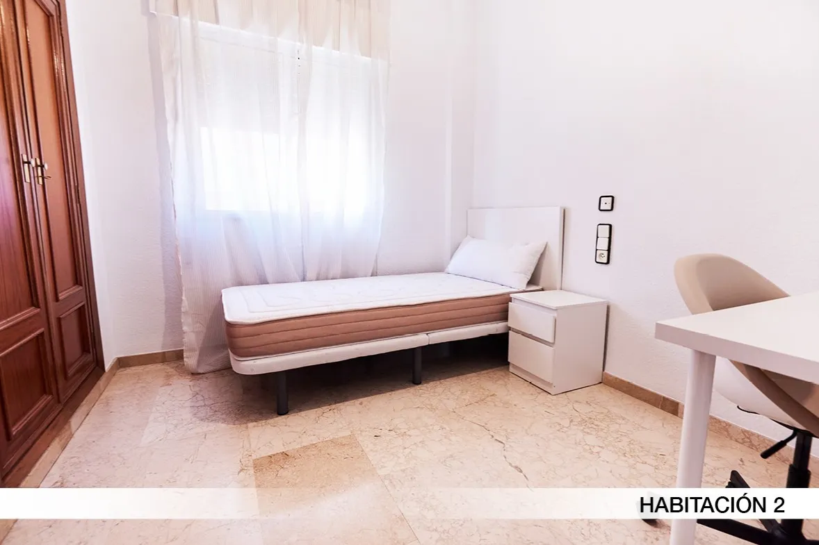 Habitación privada en Seville photo 3