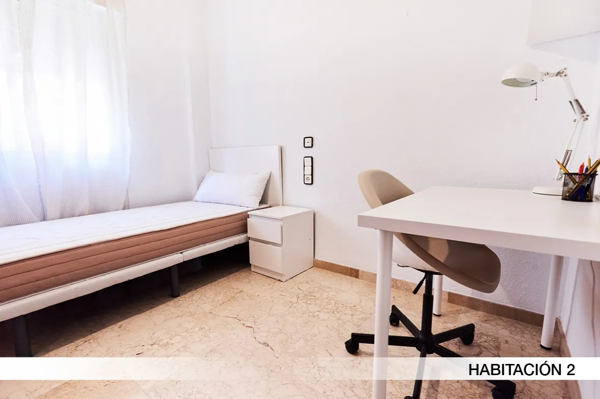 Habitación privada en Seville photo 2