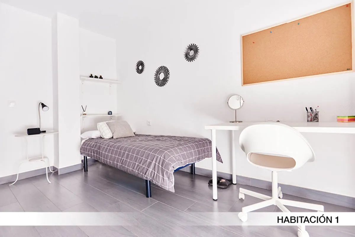 Habitación privada en Seville photo 2